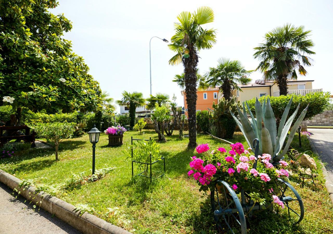Apartment Dora Umag Ngoại thất bức ảnh